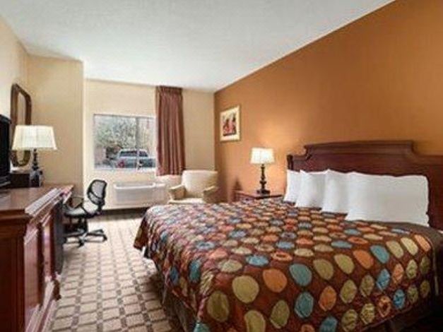 Photo of Bedroom in Anderson