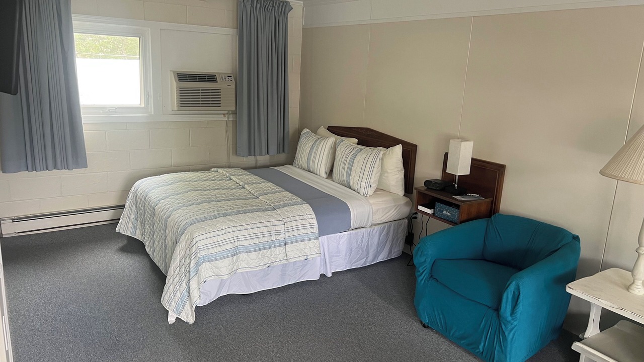 Photo of Bedroom in Dennis Port