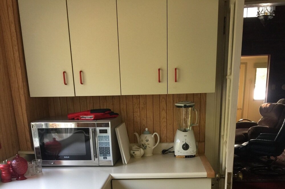 Photo of Kitchen in Victoria Beach