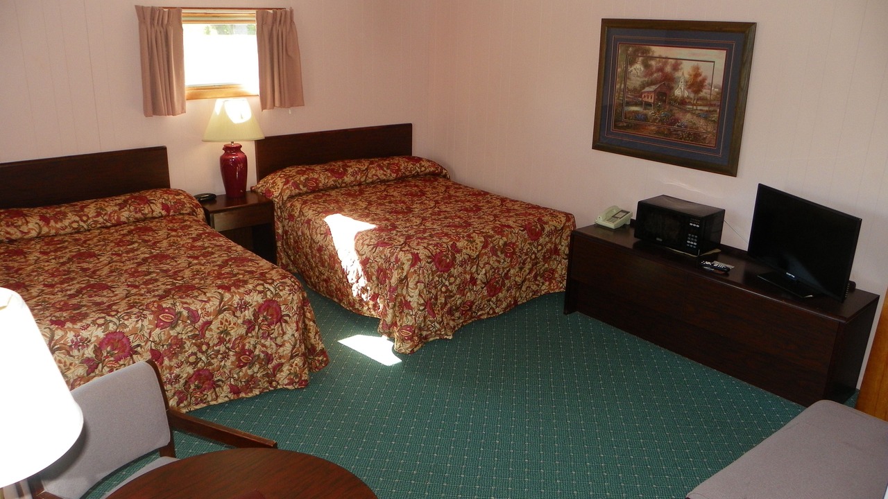 Photo of Bedroom in Mackinaw City