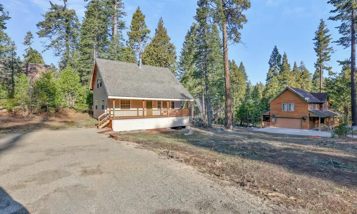 Photo of Others in Sierra Cedars
