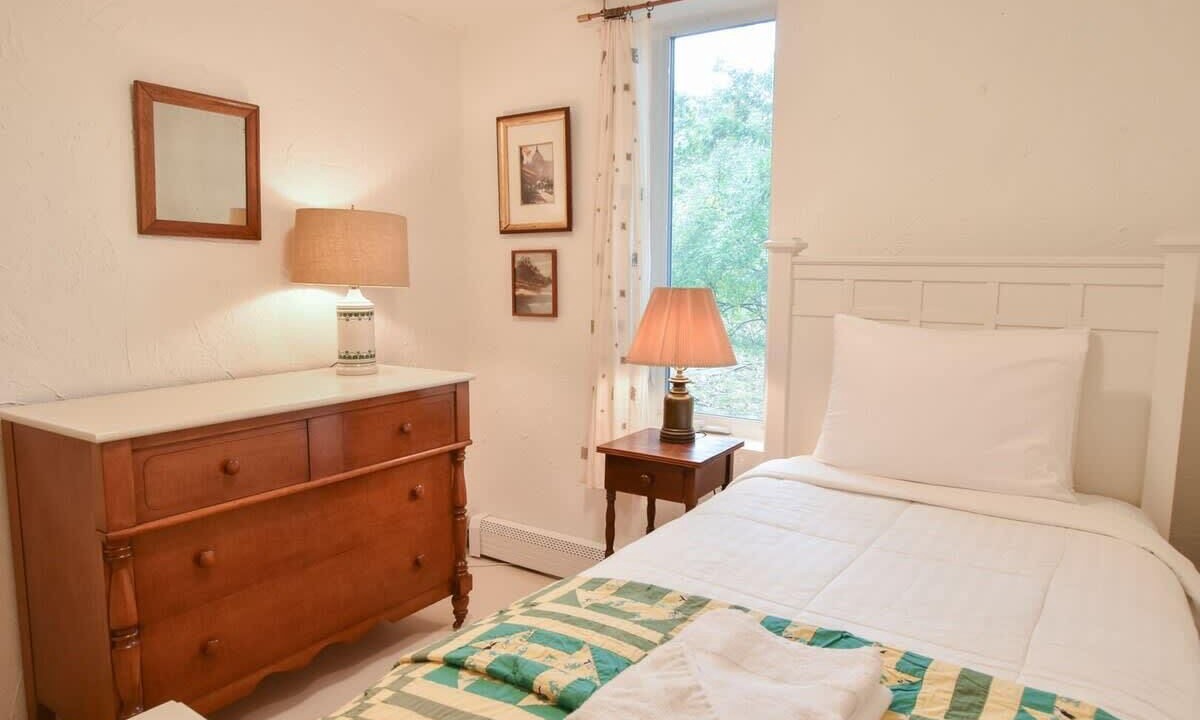 Photo of Bedroom in Wellfleet