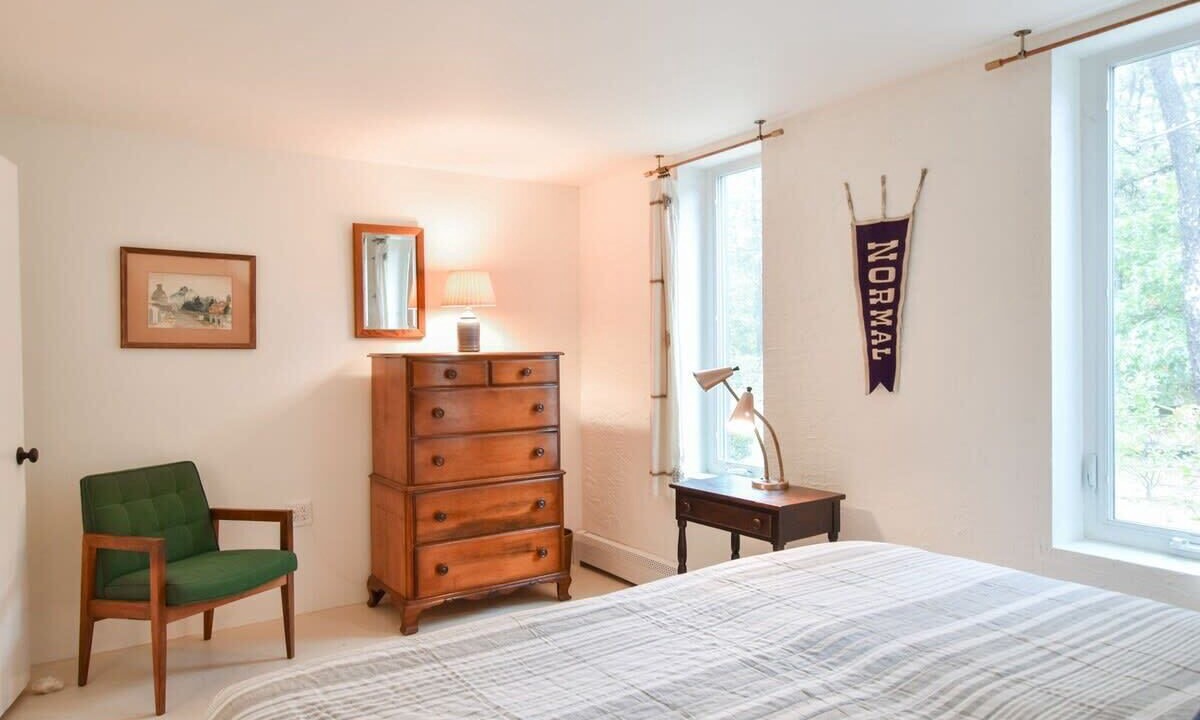 Photo of Bedroom in Wellfleet