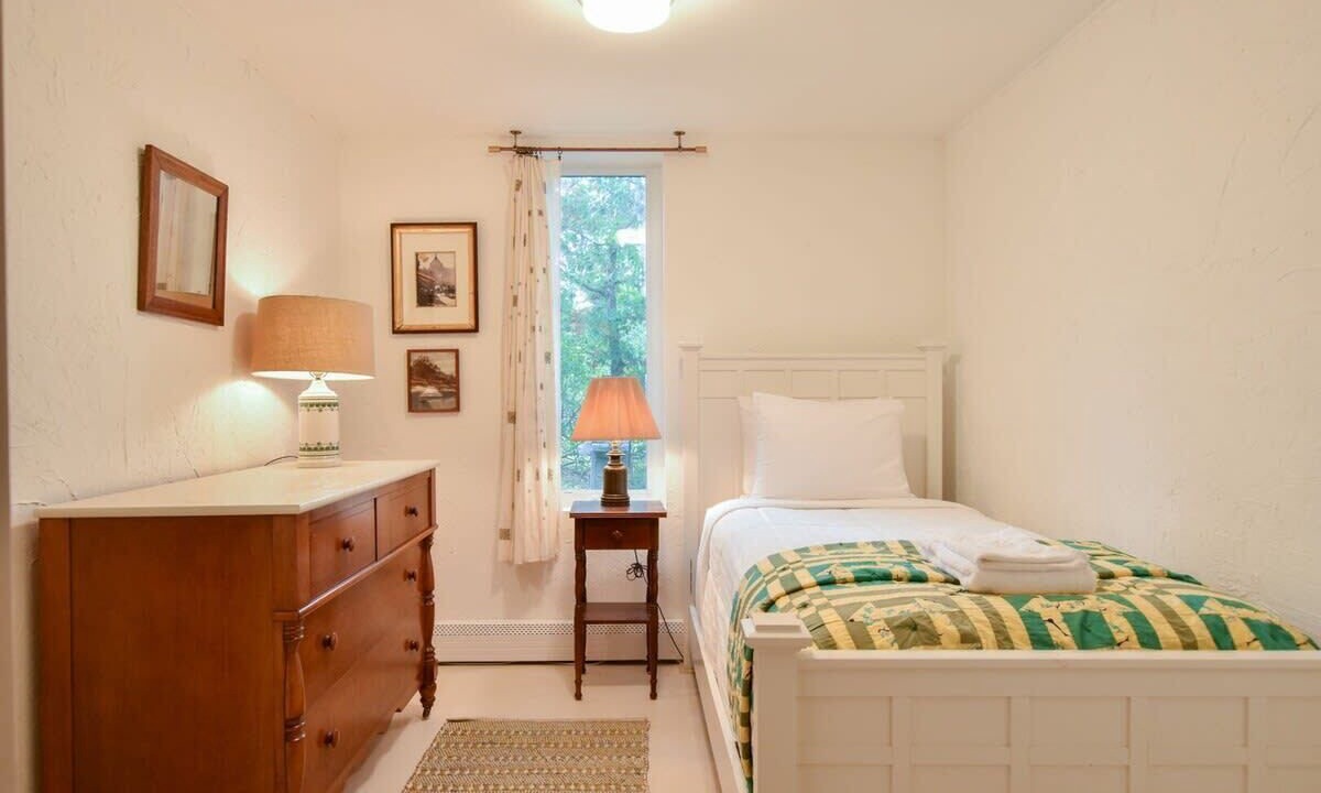 Photo of Bedroom in Wellfleet