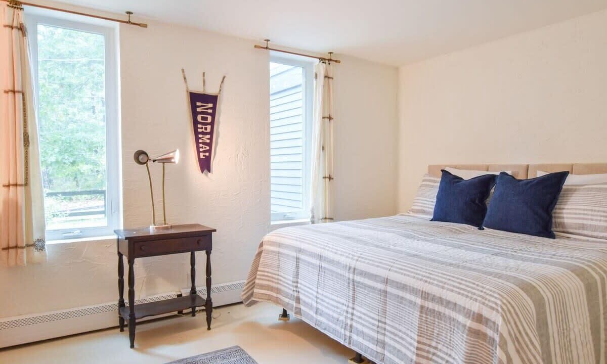 Photo of Bedroom in Wellfleet