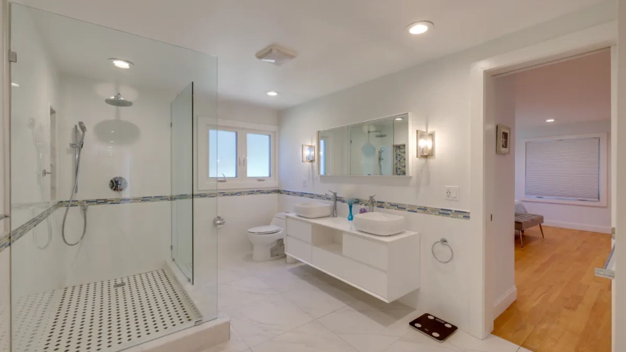 Photo of Bathroom in Wellfleet