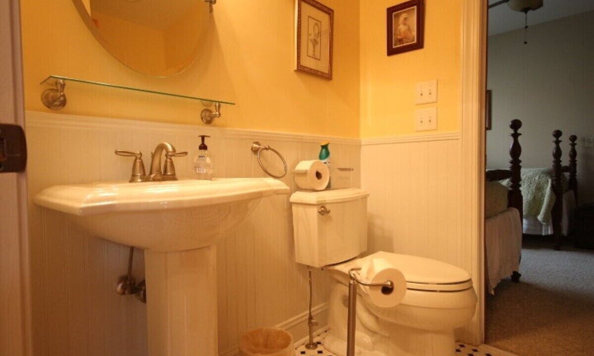 Photo of Bathroom in Brevard