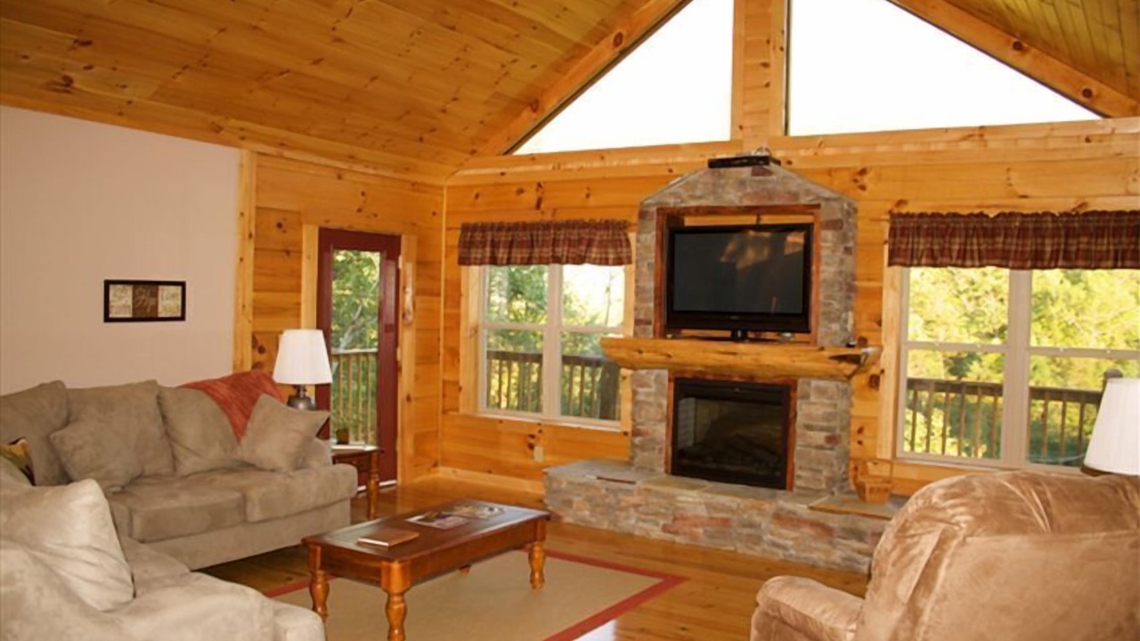 Photo of Bedroom in Pittman Center