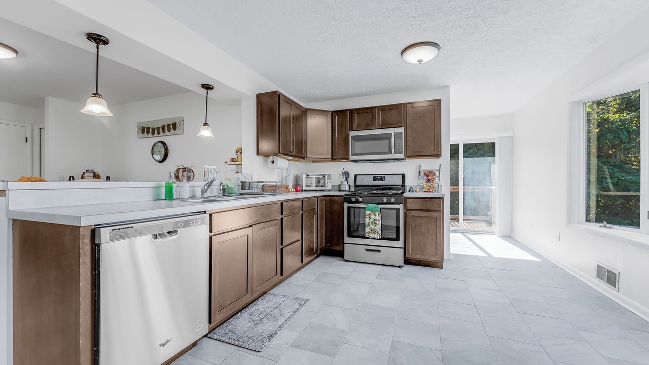 Photo of Kitchen in Star City