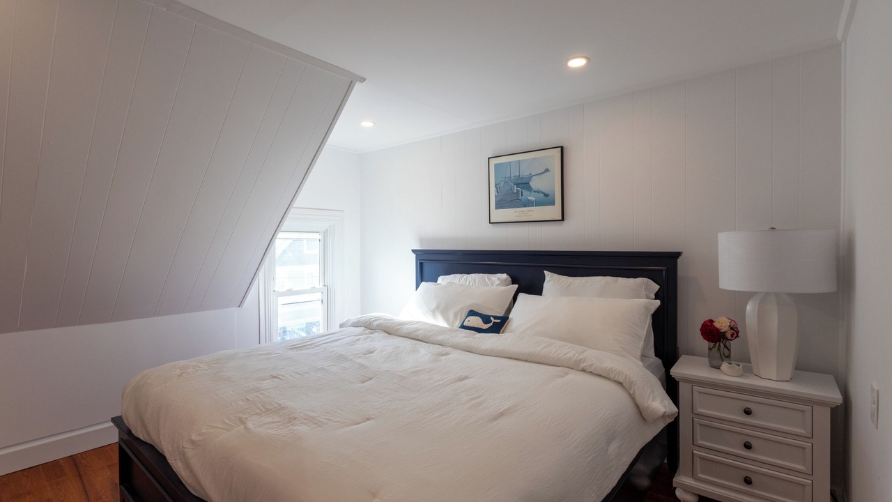 Photo of Bedroom in Oak Bluffs