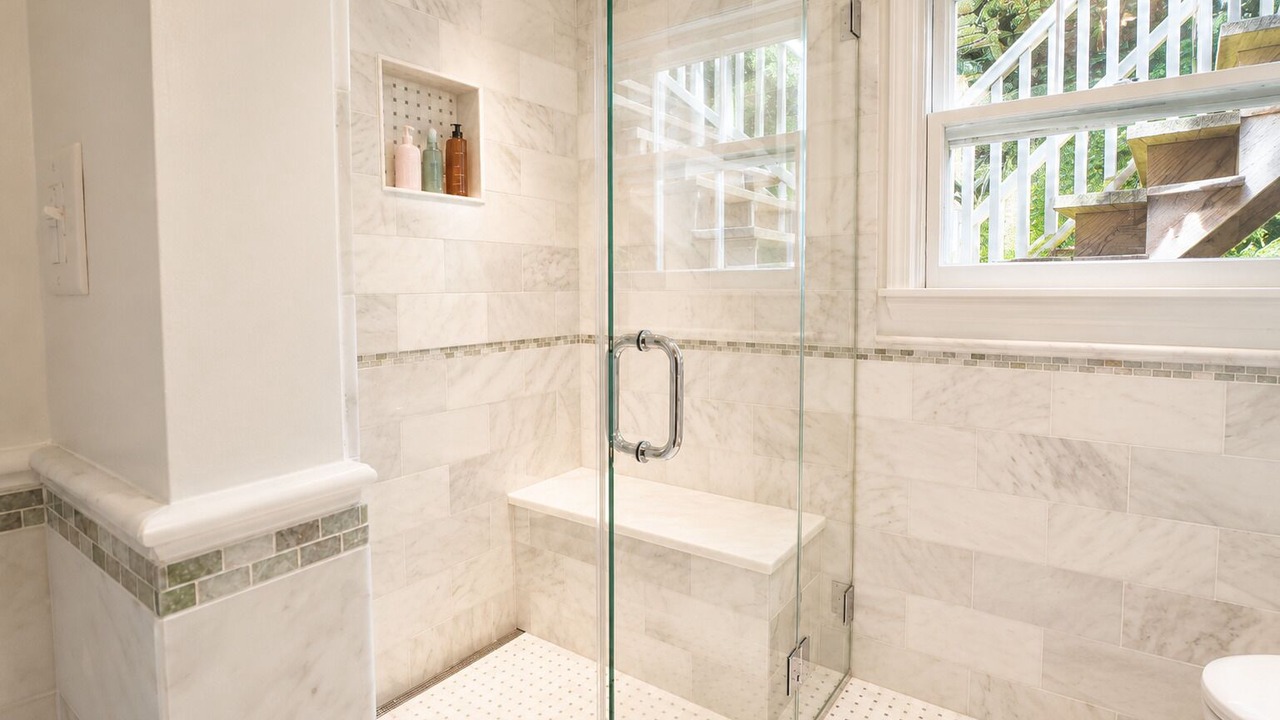 Photo of Bathroom in Tom Nevers