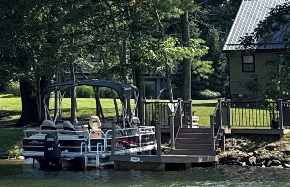 Photo of Outdoor in Treasure Lake