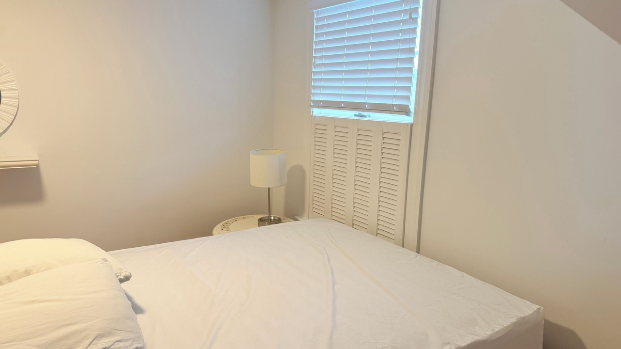 Photo of Bedroom in Ocean Bluff-Brant Rock