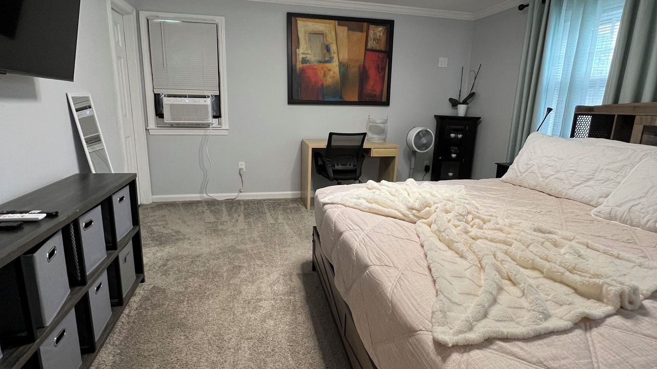 Photo of Bedroom in Marblehead