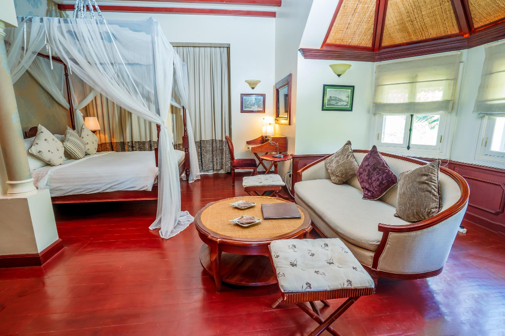 Sandbars Inn in North Truro