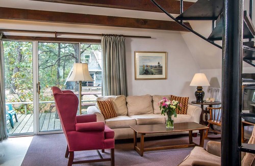 Wellfleet Cottage | Cottages at the Even'tide Resort