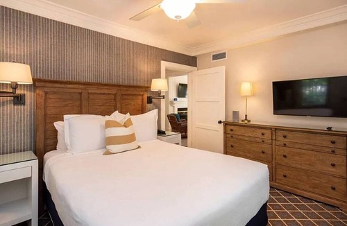 Edgartown Cottage | 2bdrm Captains Cottage Steps to Beach and Downtown Edgartown with Pool!
