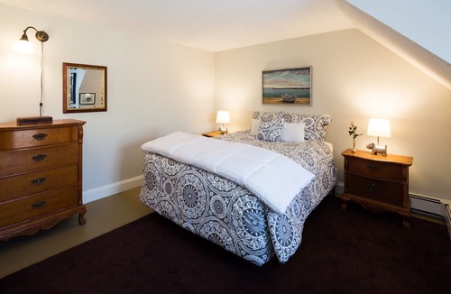 Provincetown House | Large waterfront family home in a great location, spectacular views! RPSH003