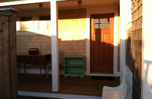 North Truro Cottage | WATERFRONT COTTAGE WITH PRIVATE BEACH! On Beach Point in Truro. Not a condo.