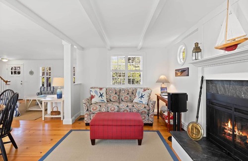 Orleans House | 3 Bicycles Provided! Cape Cod Cottage w/Deck
