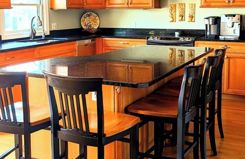 Marblehead House | Fabulous 3-bedroom house in charming Marblehead 5mins to Salem and beaches
