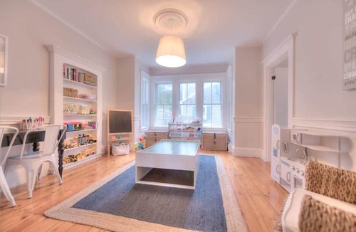 Harwich Port House | Gorgeous Traditional Home, Modern Amenities, Downtown Harwichport!