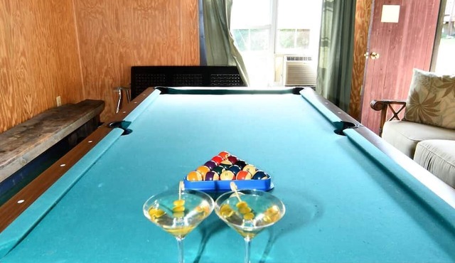 Whispering Hills - Couples Getaway in Berkeley Springs