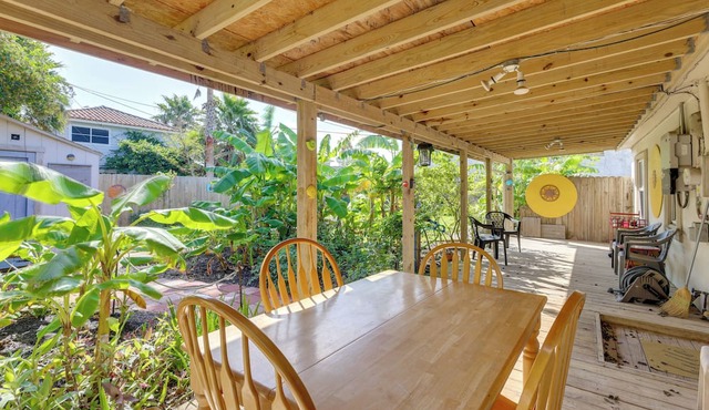 Deck, Fire Pit & Grill: Port Isabel Home! in Port Isabel