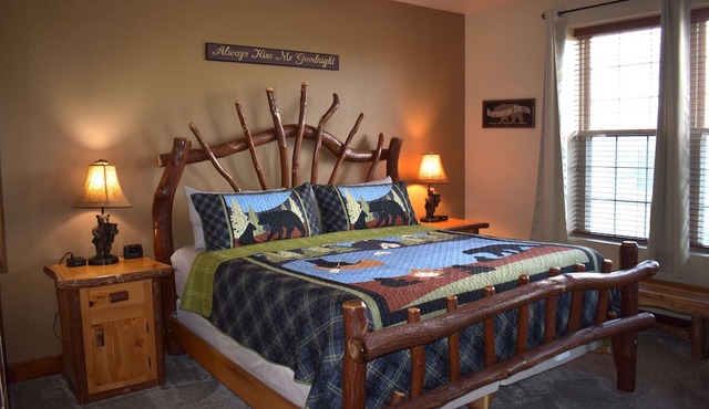 Bear Elegance in the Heart of Pigeon Forge in Pigeon Forge