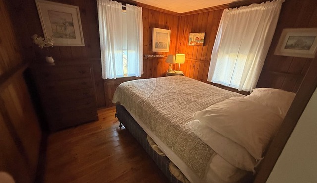 Single Floor Living, 500 Feet To The Beach! (1821) in Dennis Port