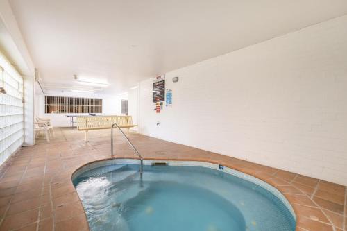Bay Parklands Gowrie Avenue 